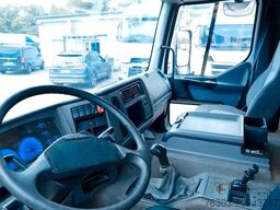 RENAULT Premium 320dci*Schaltgetriebe*Langschassi*