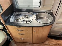 BÜRSTNER Levanto A 640 - Festbett - Garage - Tempomat -