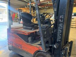 Toyota 8FBE15 Electric Forklift