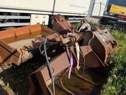CATERPILLAR VERSCHIEDENE LÖFFELN 5 Stück