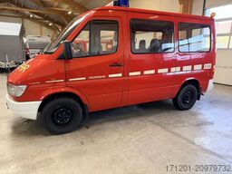 MERCEDES-BENZ Sprinter 210 D Kombi 9-Sitzer