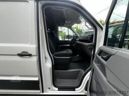 VOLKSWAGEN Crafter Kasten 35 *AUTOMATIK*BOTT REGALE*NAVI*