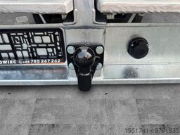 PEUGEOT Boxer Abschleppwagen AHK 3,5t Klima VDI2700 Zert