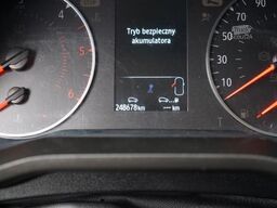 RENAULT TRAFIC III / BUS / 9 MIEJSC / 2022 ROK / PIERWSZ