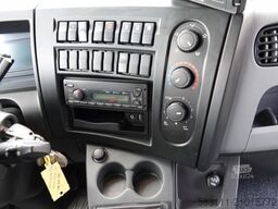 RENAULT D 16 260 / 4X2 / REFRIDGERATOR - 6,8 M / BI TEMP