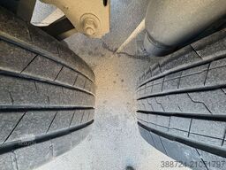 SCHMITZ CARGOBULL SCB *Carrier 1300*Lift*Blumenbreite*Doppelstock*