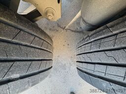 SCHMITZ CARGOBULL SCB *Carrier 1300*Lift*Blumenbreite*Doppelstock*