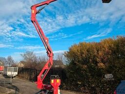 Hinowa 14.70 Raupenhubarbeitsbühne auf Anhänger*