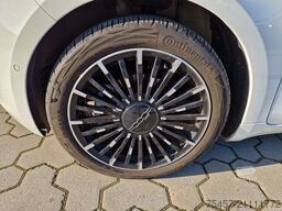 FIAT 500e 500 e La Prima by Bocelli