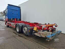 MERCEDES-BENZ 2546 L 6x2 Actros BigSpace BDF unterf. LBW Bär