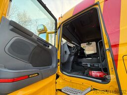 Scania R580 V8 4X2 Highline Hydraulic NL Truck