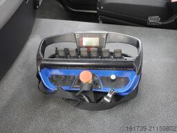 Renault RENAULT C280 DTI 8 / FASSI crane 8 m