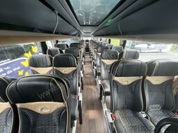 Neoplan Skyliner L