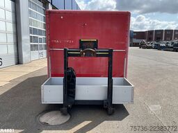 Gesloten 18m³ container met oprijrampen ex-brandweer!