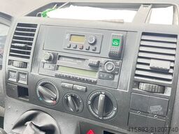 VOLKSWAGEN VW T5 RTW Rettungswagen Krankentransport