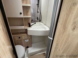 EURAMOBIL Profila T PT 695 EB Automatik,Sat,Solar