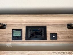 EURAMOBIL Profila T PT 695 EB Automatik,Sat,Solar