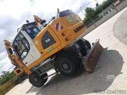 Liebherr A 916 Litronic