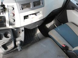 VOLVO FL 210 4x2 BL - Nr.: 121