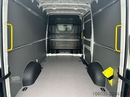 VW Crafter Kombi Kasten 35 L3H3 AHK LED Boden SHZ
