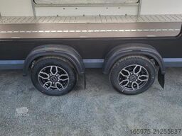 Brian James Trailers Race Box - 610-5019-30-2-12-B Schwarz