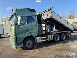 Volvo FH16 8x4 Tridem Crane Truck with 2014 26 t/m Palfi