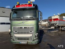 Volvo FH16 8x4 Tridem Crane Truck with 2014 26 t/m Palfi