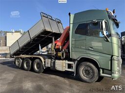Volvo FH16 8x4 Tridem Crane Truck with 2014 26 t/m Palfi