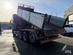 Volvo FH16 8x4 Tridem Crane Truck with 2014 26 t/m Palfi