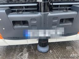 Volvo FH crane truck 8x2 w/ 95 t/m crane, jib and winch,