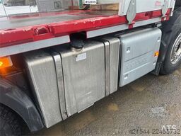 Volvo FH crane truck 8x2 w/ 95 t/m crane, jib and winch,
