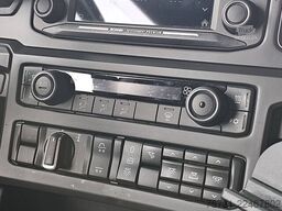 SCANIA R500 6x2/4 LB MEGA RET