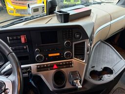 MERCEDES-BENZ Actros 2543 6x2