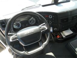 Iveco X-WAY AD320S480