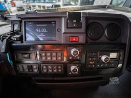 RENAULT C520-6x4 + HYDR. + INTARDER