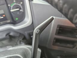 RENAULT T 460