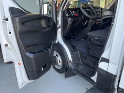 Iveco Daily 50C17 Maxilift 150 Laadkraan 3 zijden Kip...