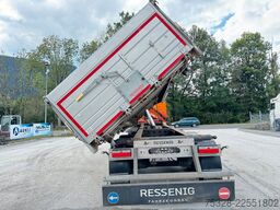 Ressenig 3 Achs Getreidekipper elektrische Plane