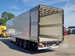 Schmitz Cargobull SCB*S3B - Frigo Schmitz - Hooks/Rohrbahnen/Vlee...