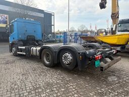 Mercedes-Benz Antos 2533