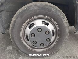 IVECO DAILY 35C11 - CASSONE FISSO CASTAGNI + GRU PM