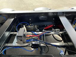 Reisch 3-Achs-Kippsattelauflieger Alumulde Alug