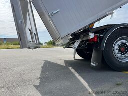 Reisch 3-Achs-Kippsattelauflieger Alumulde Alug