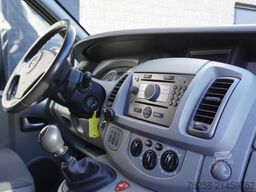 Opel Vivaro 2.5 CDTI L2 Dubbele Cabine - Airco - Nav...