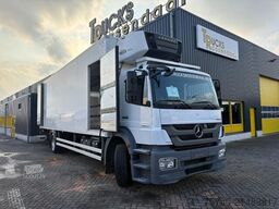 Mercedes-Benz AXOR 1829 + MANUAL + EURO 5 + LIFT + CARRIER