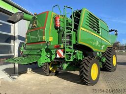 John Deere T560 Hillmaster