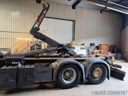 MAN TGS 26.360 6x2 HOOKLIFT + CRANE TEREX ATLAS TLC...