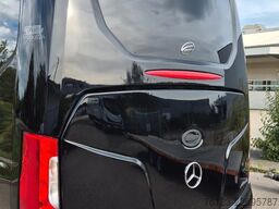 MERCEDES-BENZ 519 Sunset S 4 Ferqui Lagerfahrzeug Stock