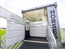 Renault Pferdetransporter Wohnabteil 5Sitzplätze