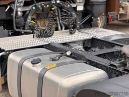 MERCEDES-BENZ 1848 Actros 5 BigSPace